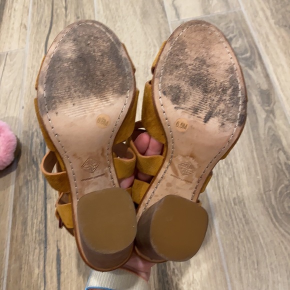 Antonio Melani shoes - Picture 7 of 9